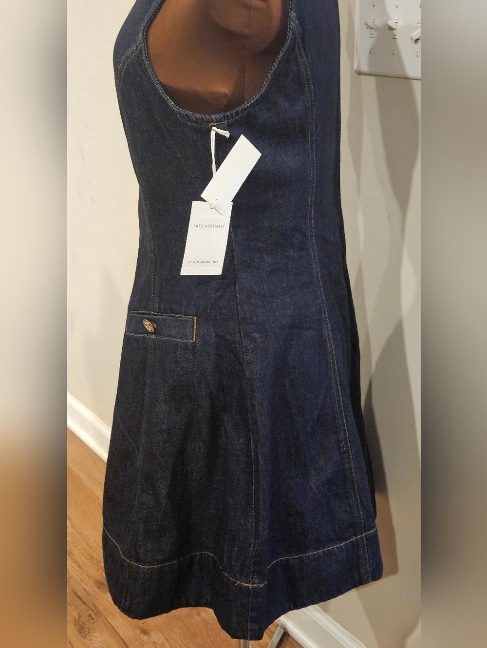 Free Assembly Denim Dress Sz 14 NWT - Picture 4 of 7